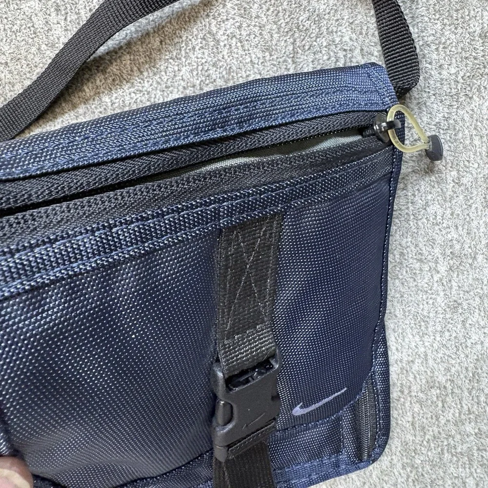 Vintage Nike Crossbody Bag Travel PouchMens Blue Gorpcore Techwear Wallet Y2K